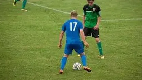 《揭秘曼联阵容隐忧：主力与替补实力悬殊，库尼亚进攻效率亟待突破》